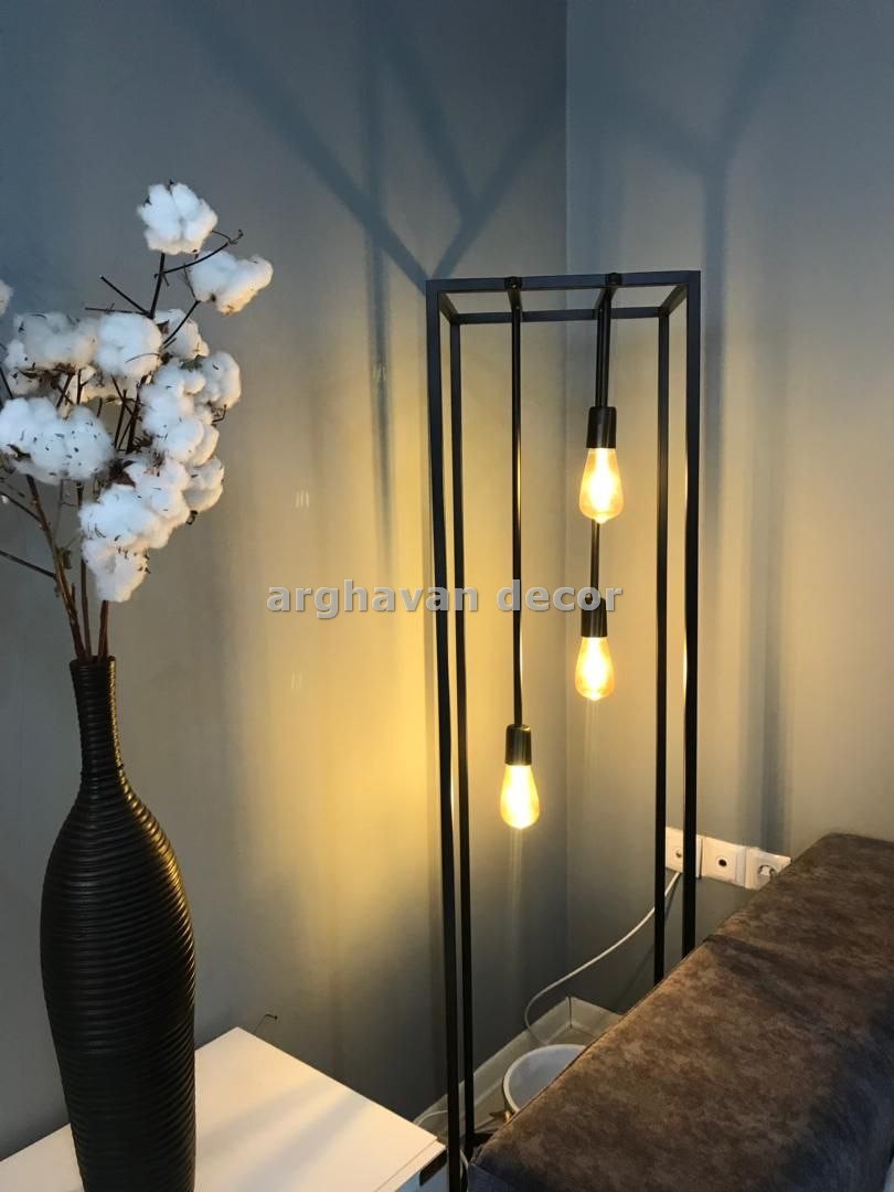 آباژور مدرن ایستاده فلزی سه شعله